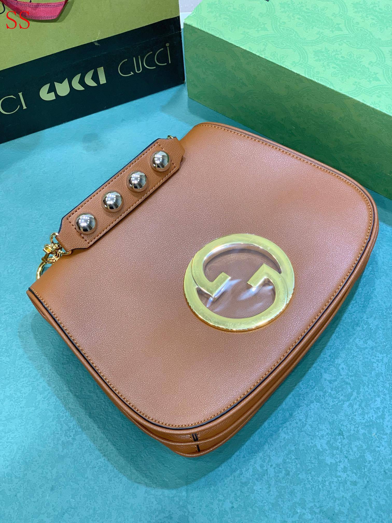 GC BAG/ 29 x 22 x 7 cm