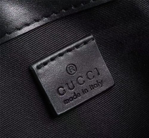 Gucci Bag/ 	 25 x 18 x 4cm