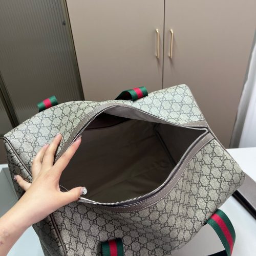 Gucci Bag/ 45.5 x 29 x 27 cm/