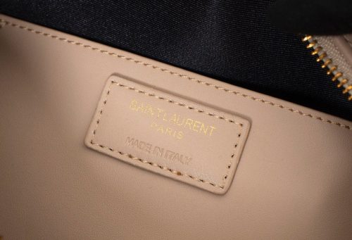 YSL Bag/ 23 x 16 x 6cm