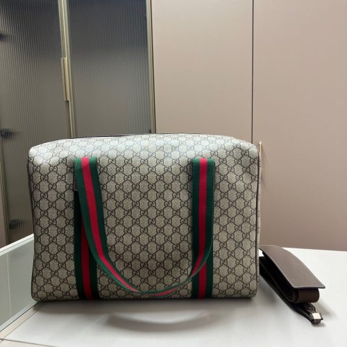 Gucci Bag/ 45.5 x 29 x 27 cm/