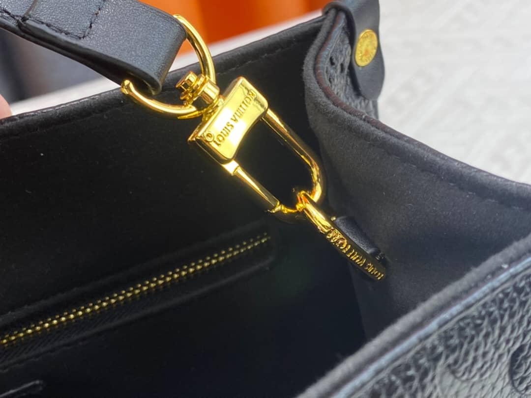 LV BAG/ 25×19×11.5CM