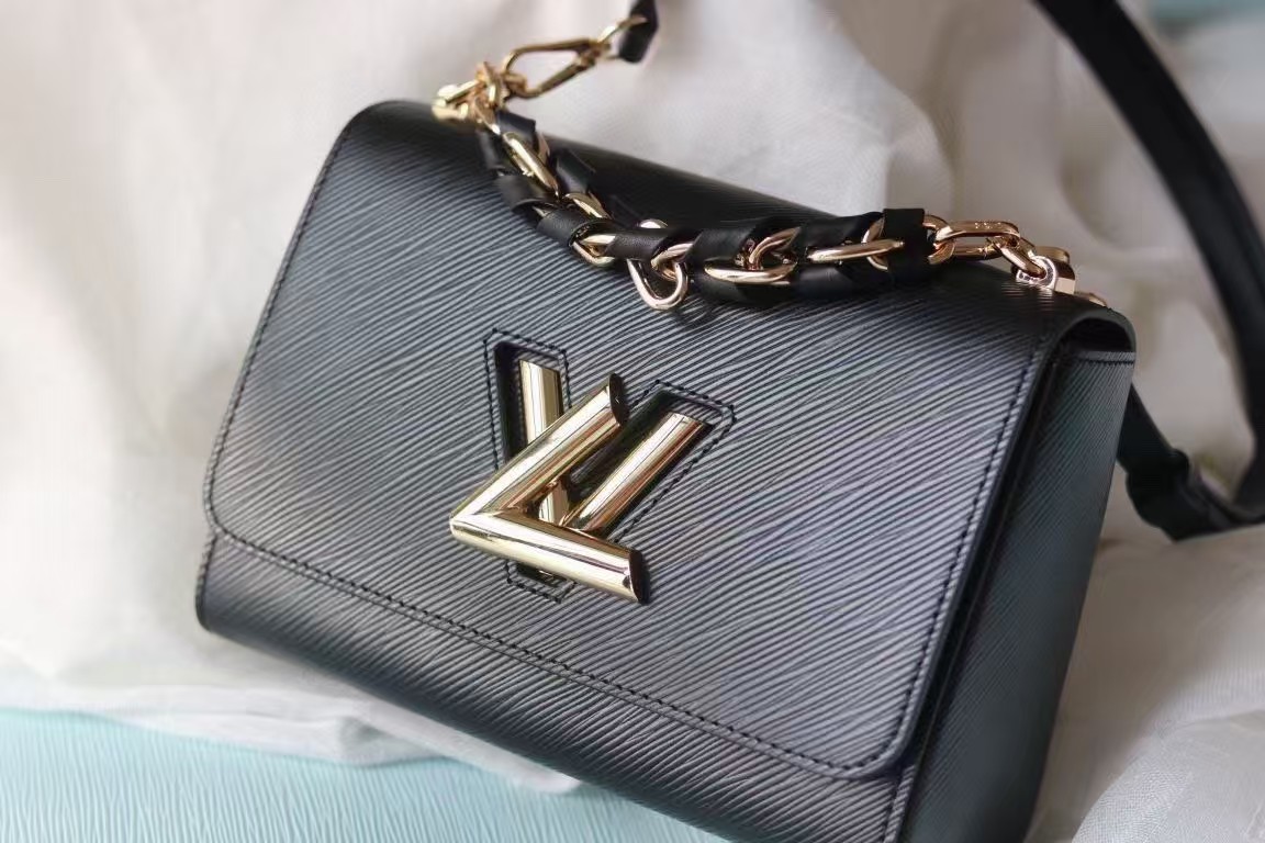 LV BAG/ 23×13×8CM