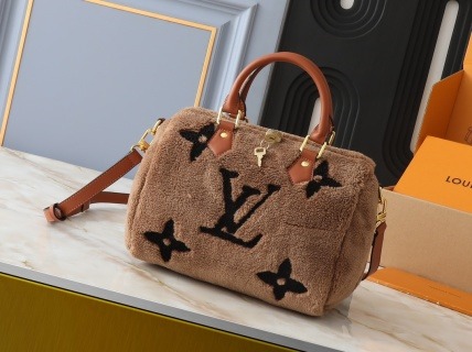 LV BAG 
