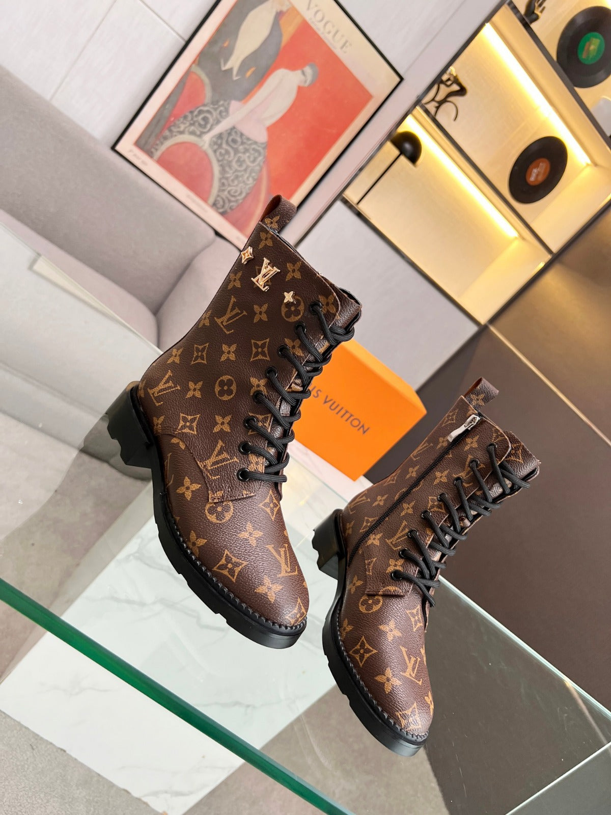 LV SHOES
