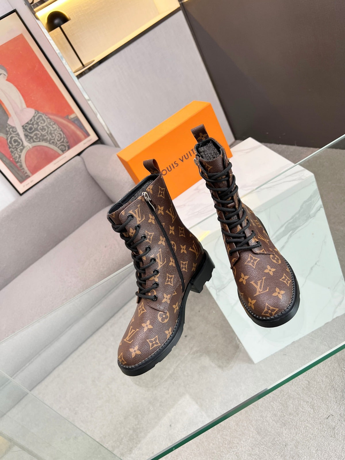 LV SHOES