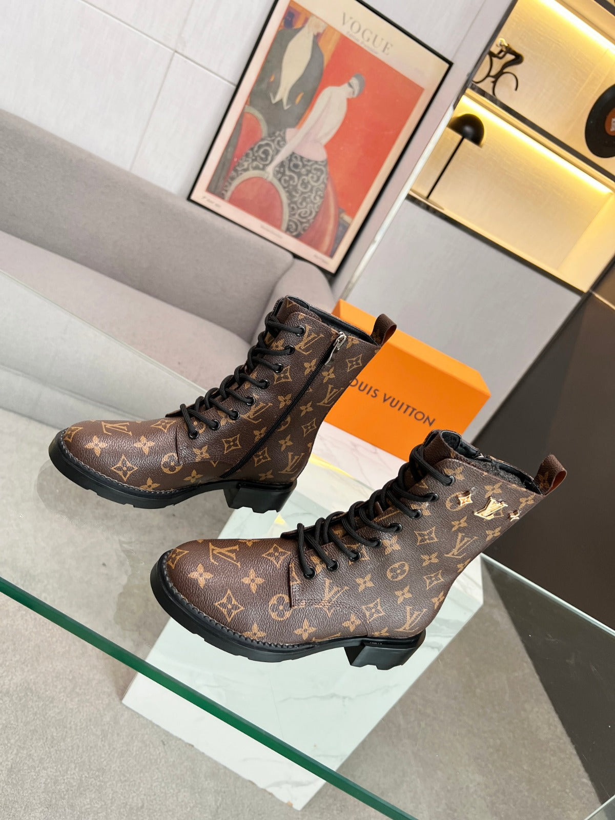 LV SHOES