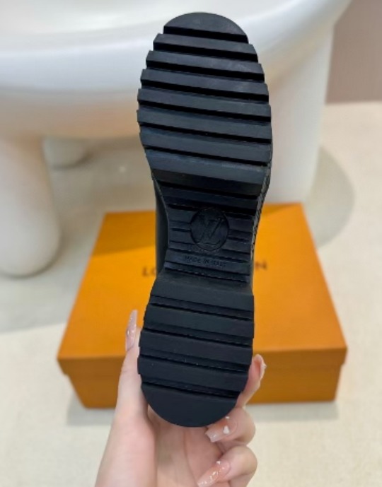 LV BOOTS