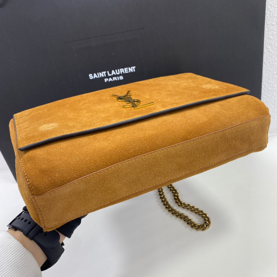 YSL BAG/  28.5 x 20 x 6 cm 