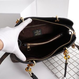 LV bag/ 31*23*10cm