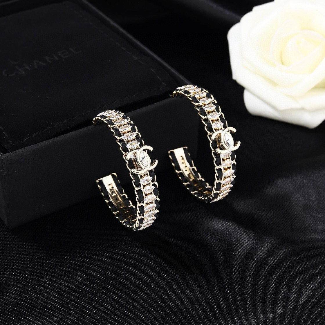 CN EARRING