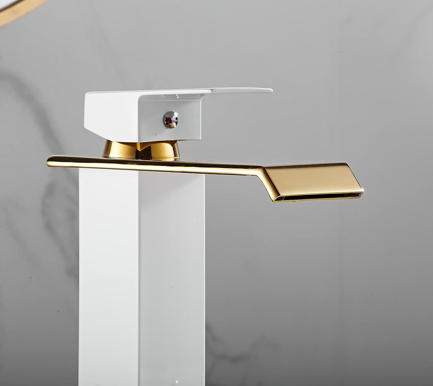 Bathroom Faucet White Gold Waterfall Vanity Sink Faucet Single Handle Hole Lavatory Bath Faucet Basin Tap Water Supply Hose Deck Mount Commercial Luxury