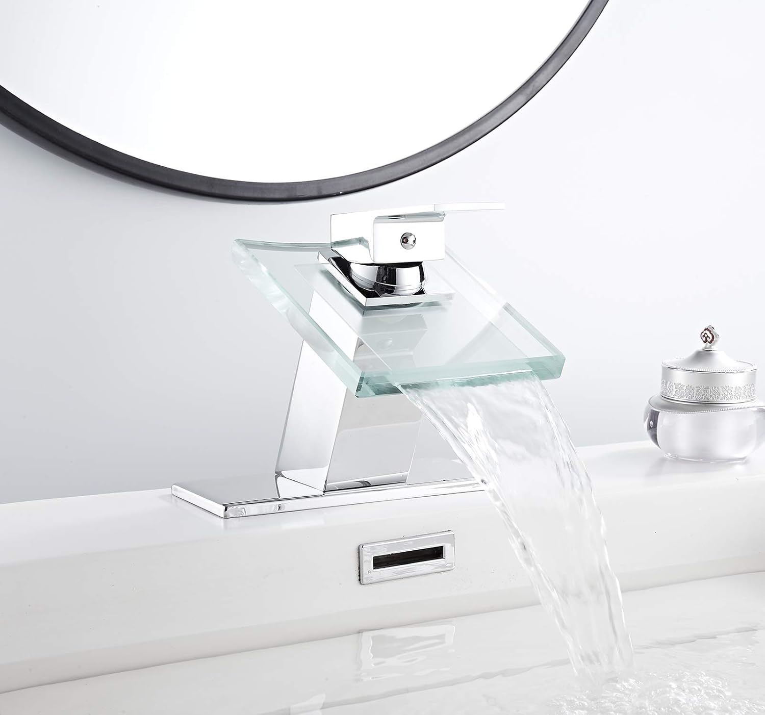 Waterfall Bathroom Faucet Glass Spout Modern Design One Handle Single Hole Basin Vanity Bathroom Sink Faucet Chrome Solid Brass Lavatory Bath Tap Commercial