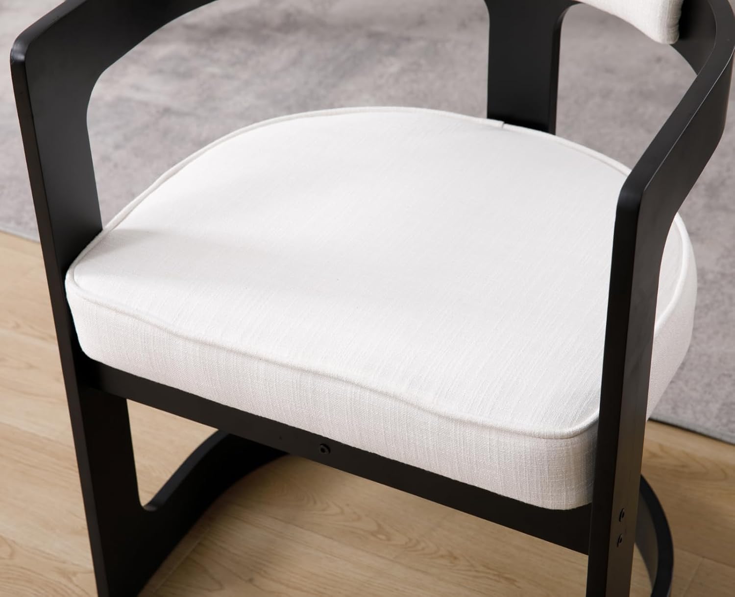 Modern Barrel Dining Chair Linen Upholstered Accent Chair with Arm Comfy Dining Room Chair with Black Wood Frame