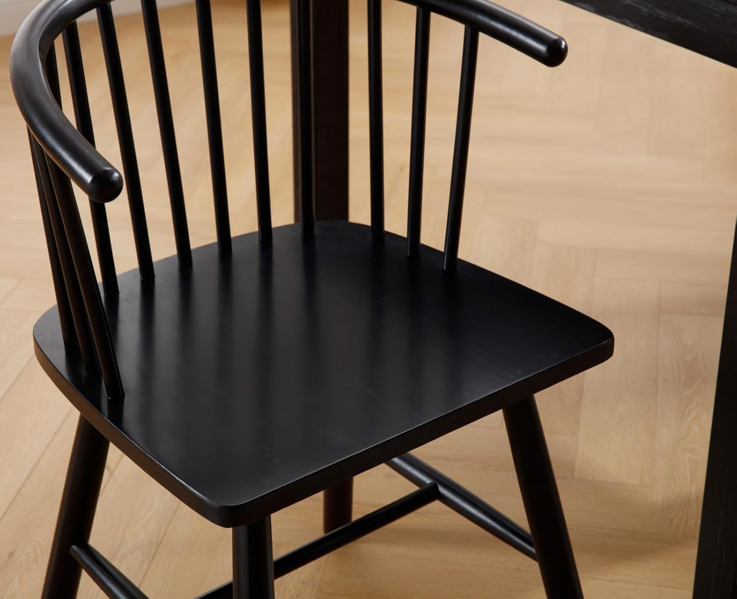 Farmhouse Spindle Dining Room Chairs with Arms/Wide Curved Back Modern Kitchen Chairs Windsor Side Chair