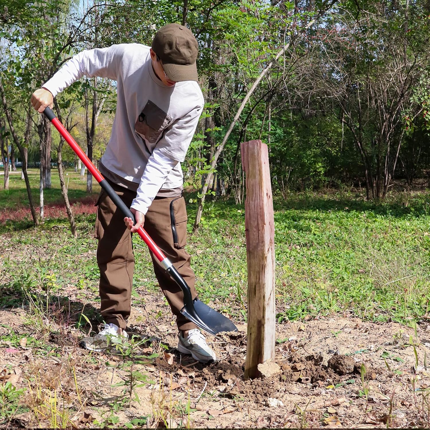 Shovel for Digging, 56 Inches Heavy Duty Shovel for Gardening, Round Shovel for Digging with Fiberglass Handle
