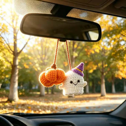 Cute crochet ghost decoration for fall and Halloween displays
