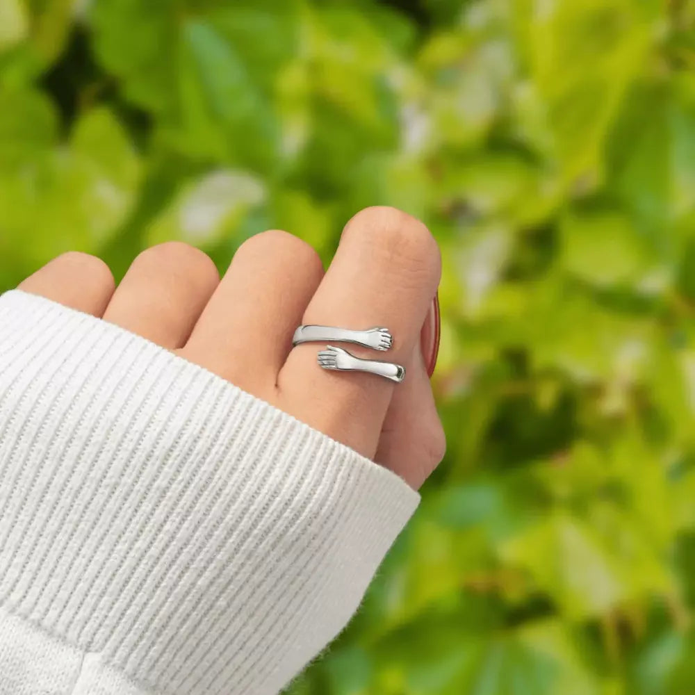 Sentimental ring gift from a father to his daughter