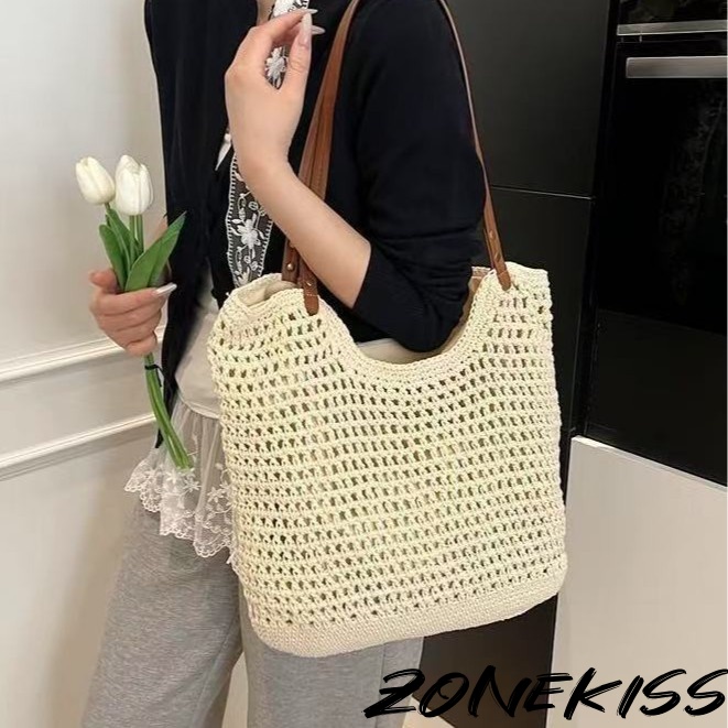 Lazy-style straw tote bag - with zipper