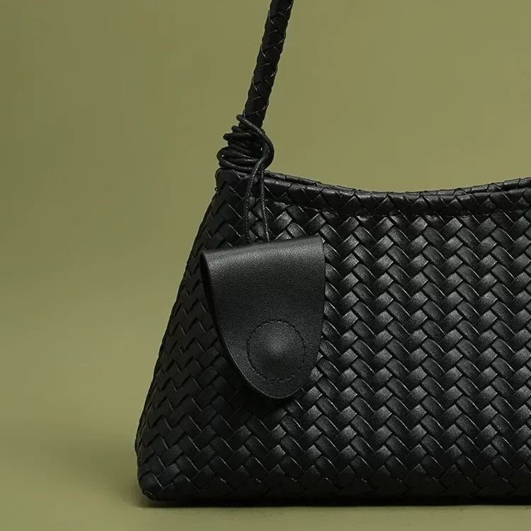 Lucy Shoulder Bag