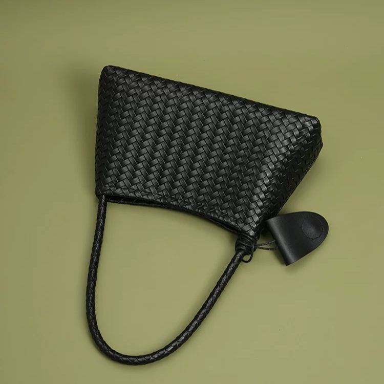 Lucy Shoulder Bag