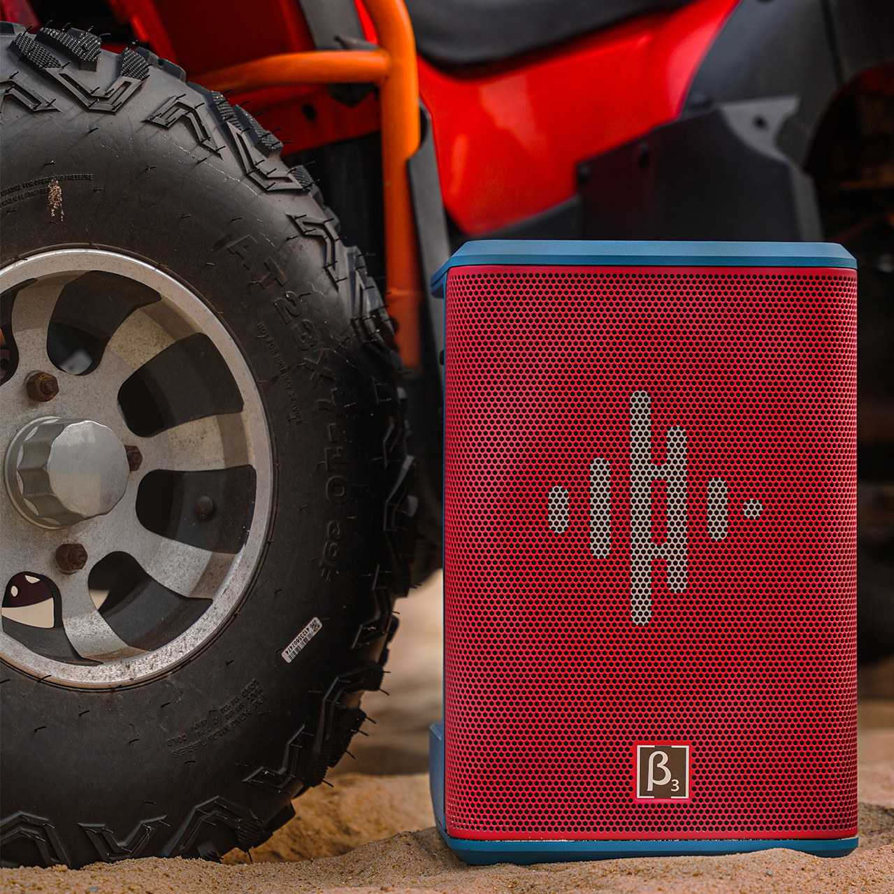 {"default":"Betathree MB3 red professional speaker"}
