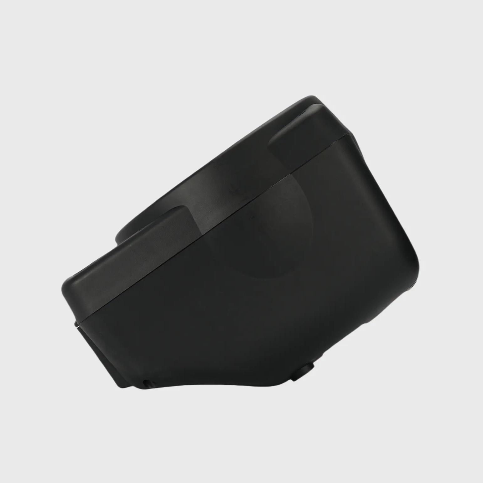 Betathree R10P side view, full-range speaker left