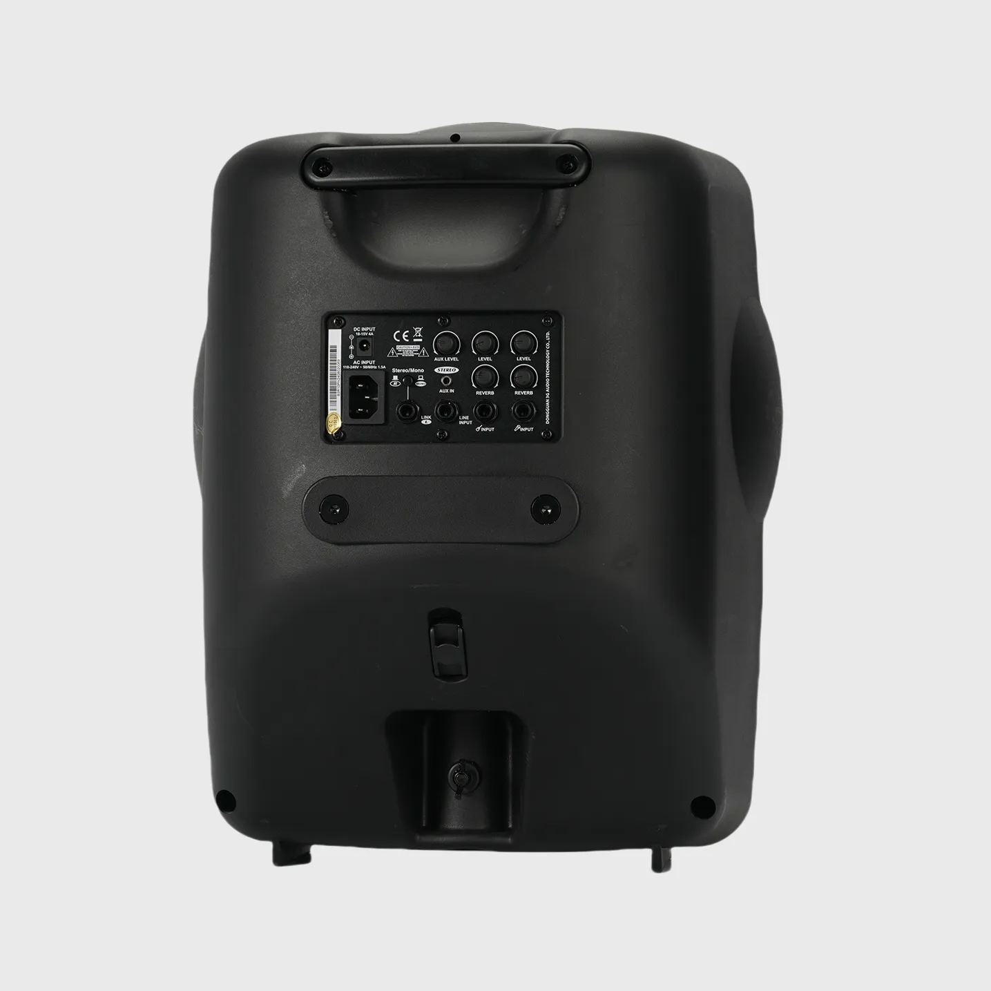 Back panel of Betathree R10P professional speaker with connectors