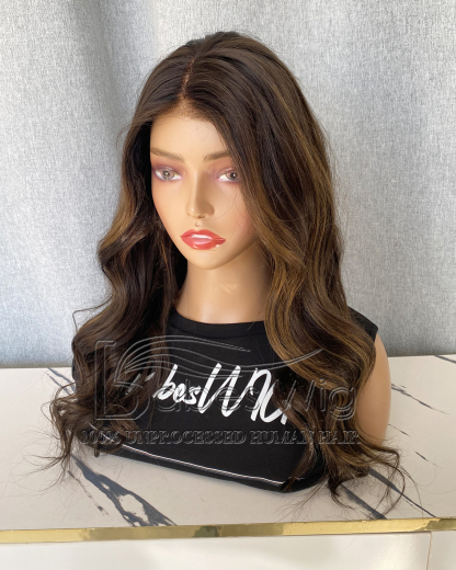 Soft Glueless 100% Real Human Hair  Balayage Wavy Wig silk top Lace Front Human Hair Wigs for White Women