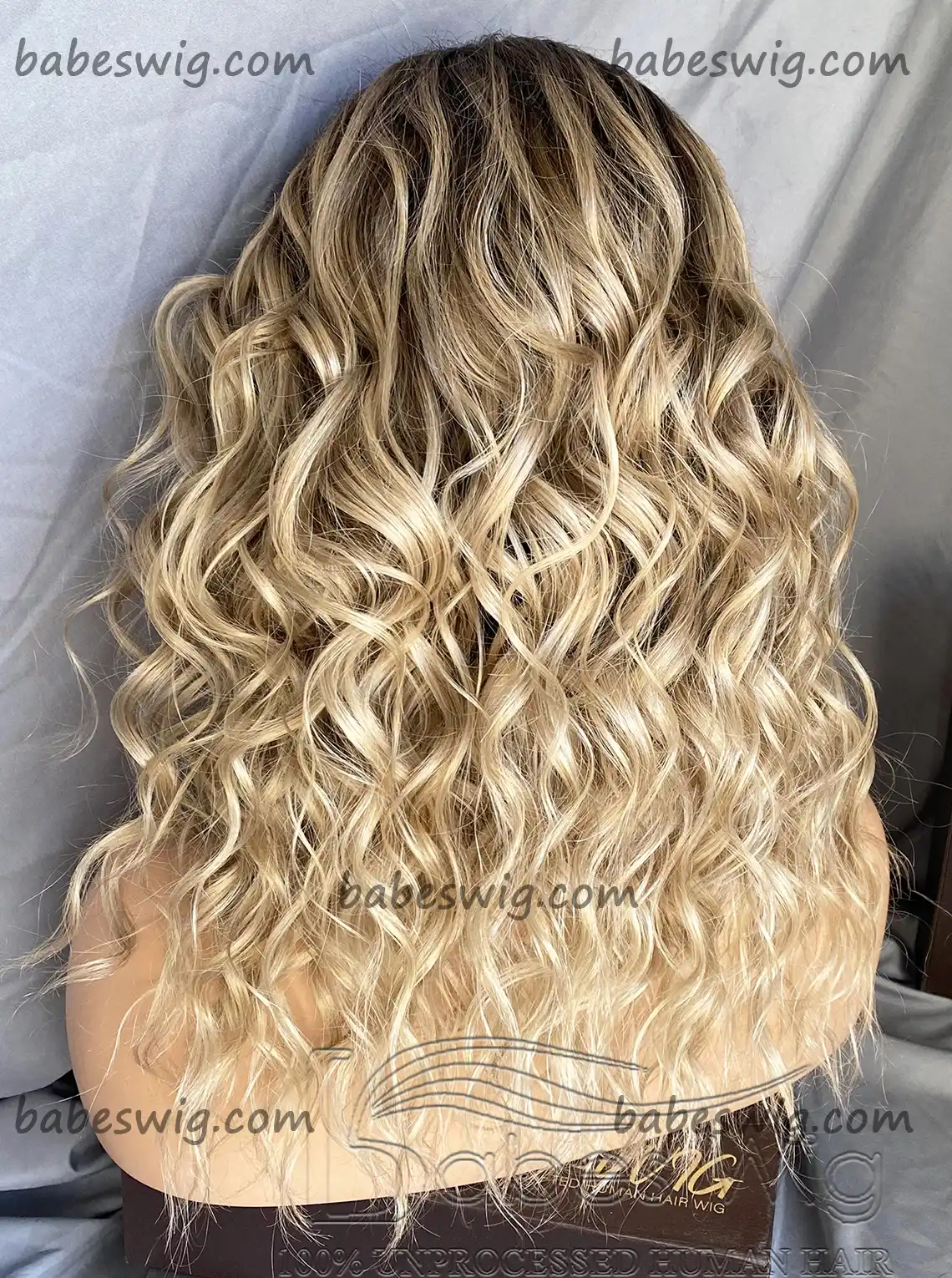 100% Virgin Human Hair Lace Front Wig Ombre Medium Brown to Blonde Lace Front Wigs For White Women With Pre-plucked hairline