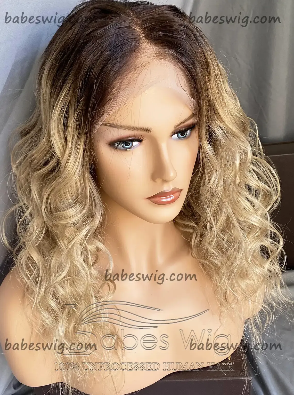 100% Virgin Human Hair Lace Front Wig Ombre Medium Brown to Blonde Lace Front Wigs For White Women With Pre-plucked hairline
