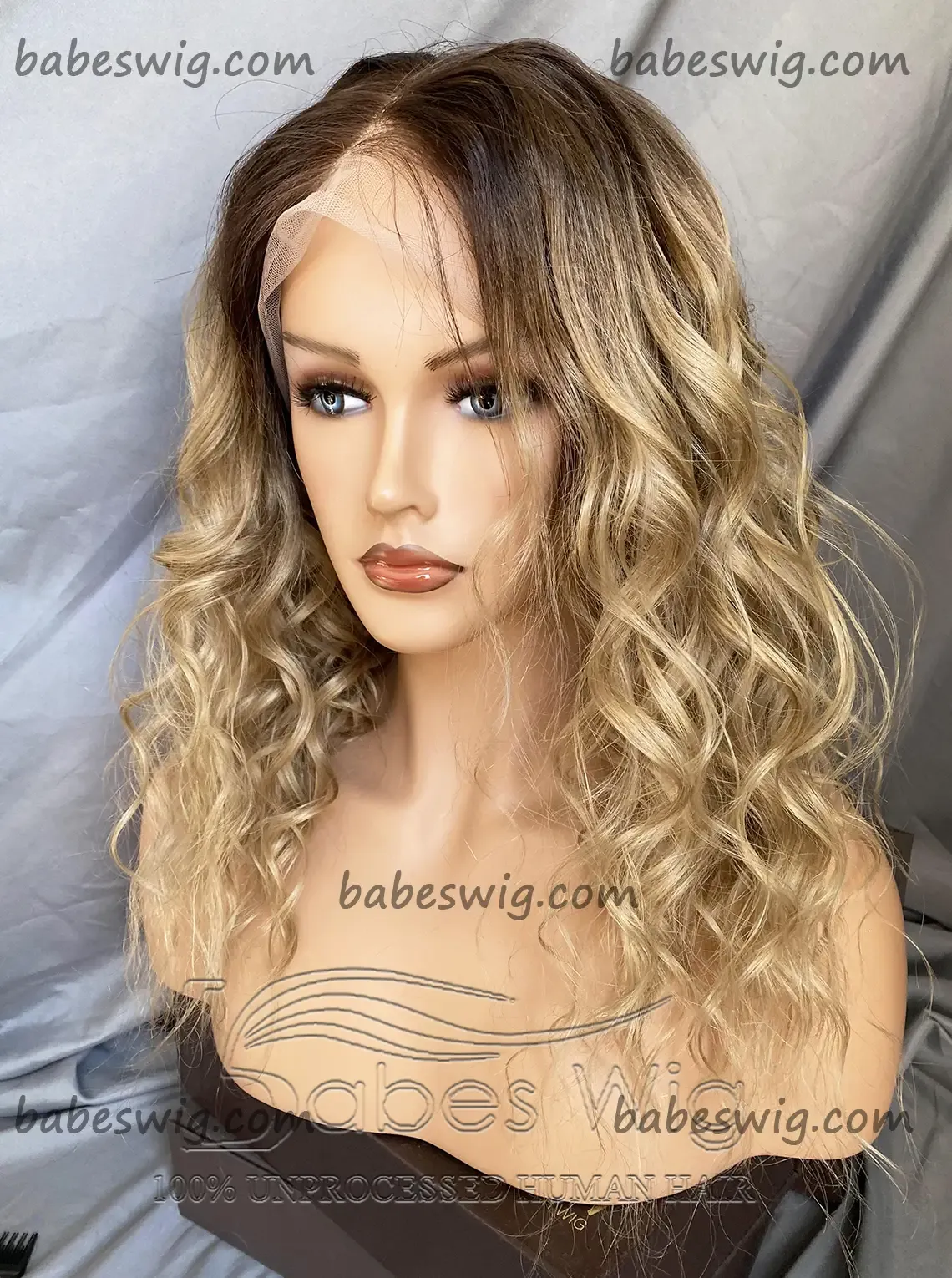 100% Virgin Human Hair Lace Front Wig Ombre Medium Brown to Blonde Lace Front Wigs For White Women With Pre-plucked hairline