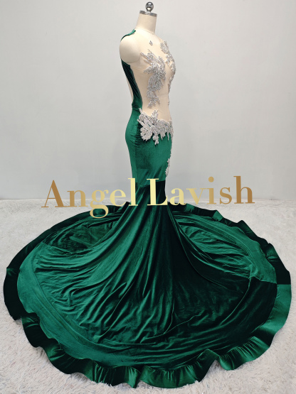 Green Gowns TH230407012