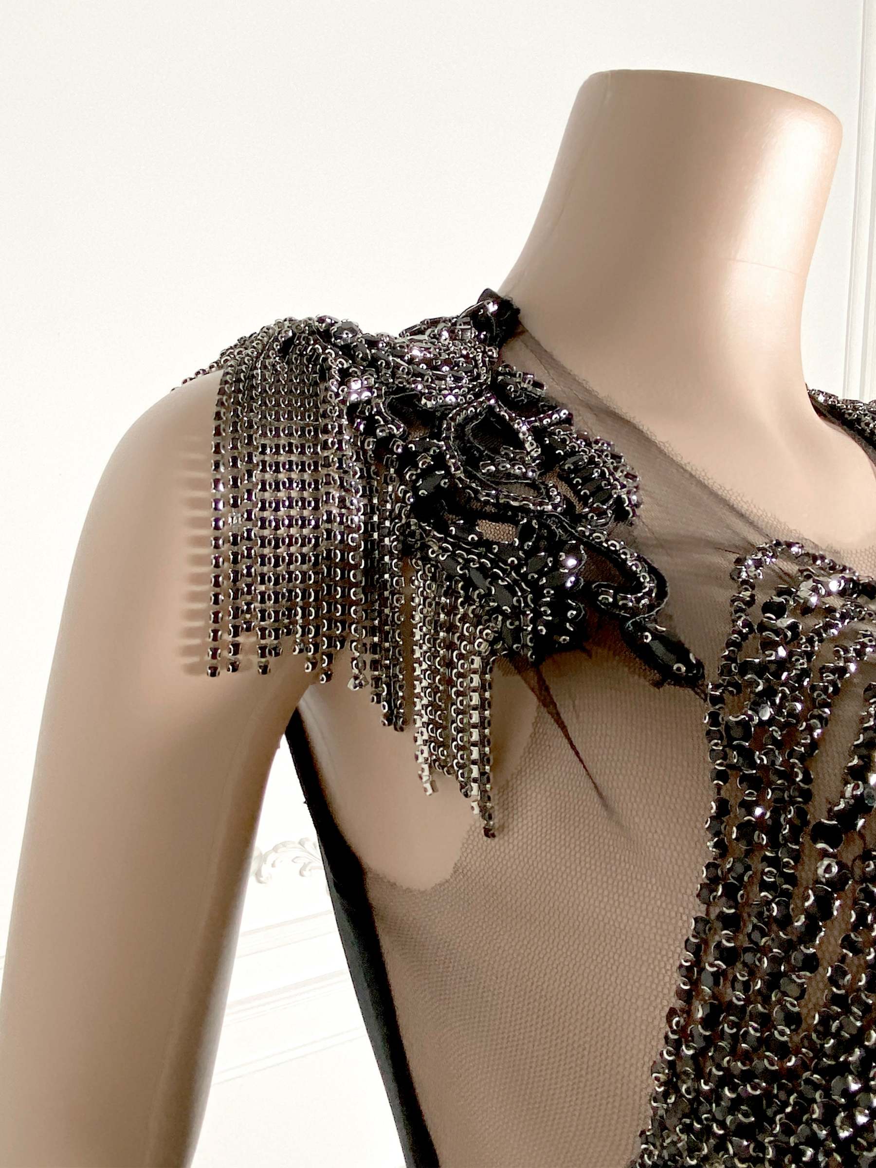 Velvet Elegance with Drill Chain