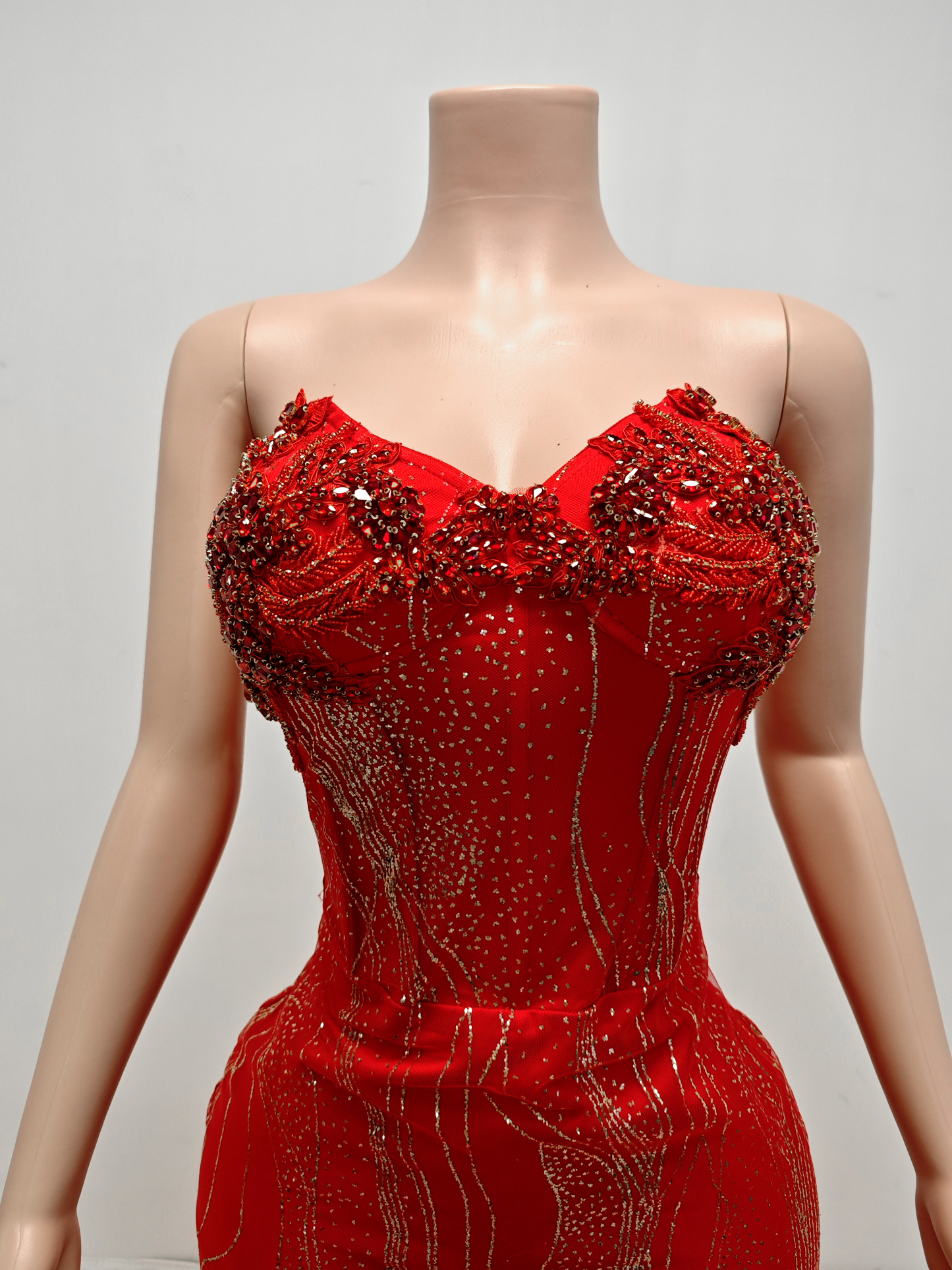 Red Gowns TH240418121