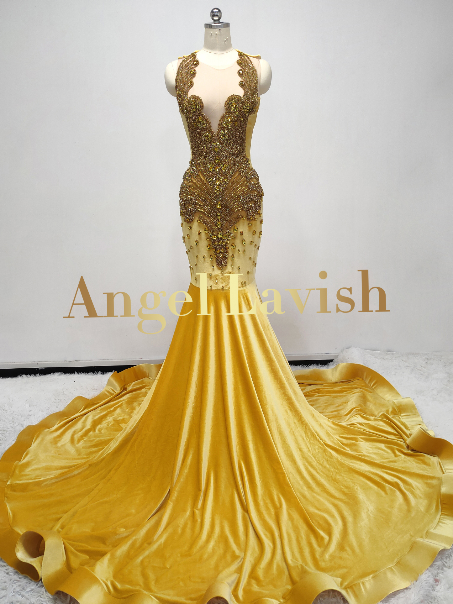 Yellow Gowns TH24051401