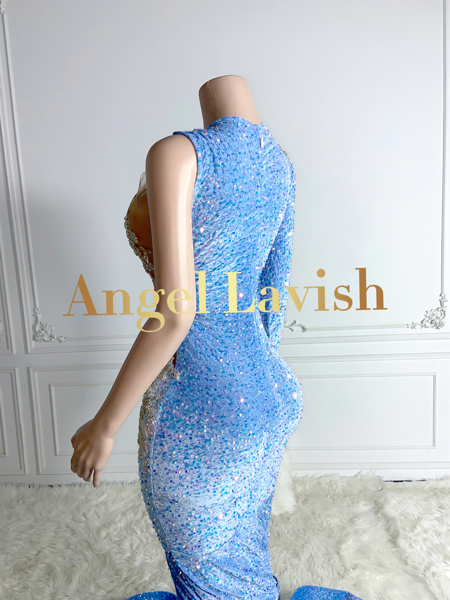Blue Gowns TH24051505