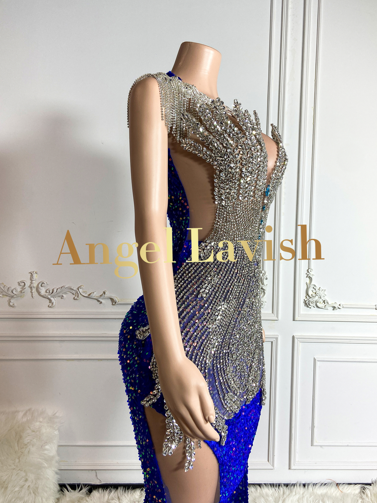 Royal Blue Gowns TH24060409