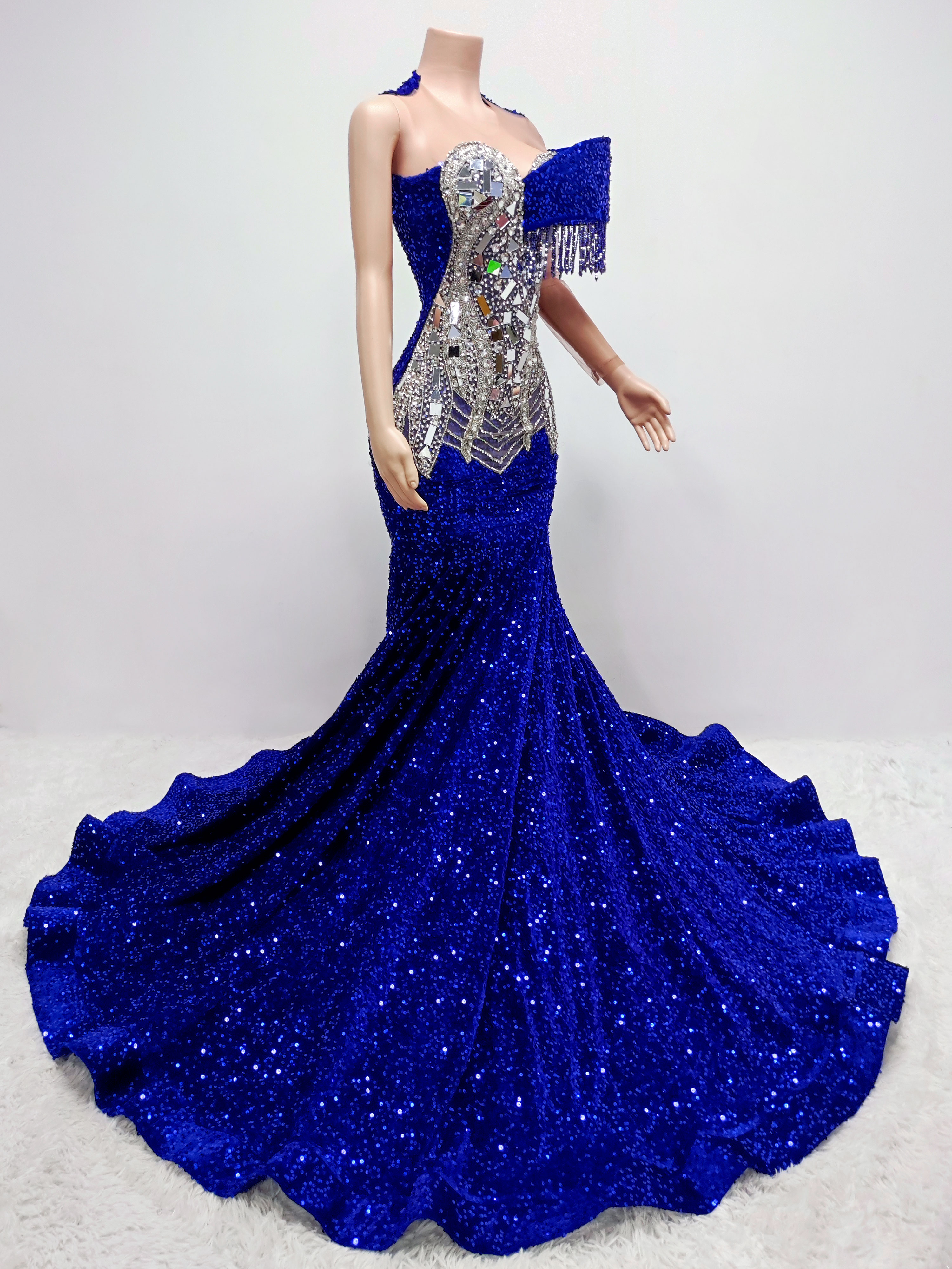 Royal Blue Gowns TH240606091