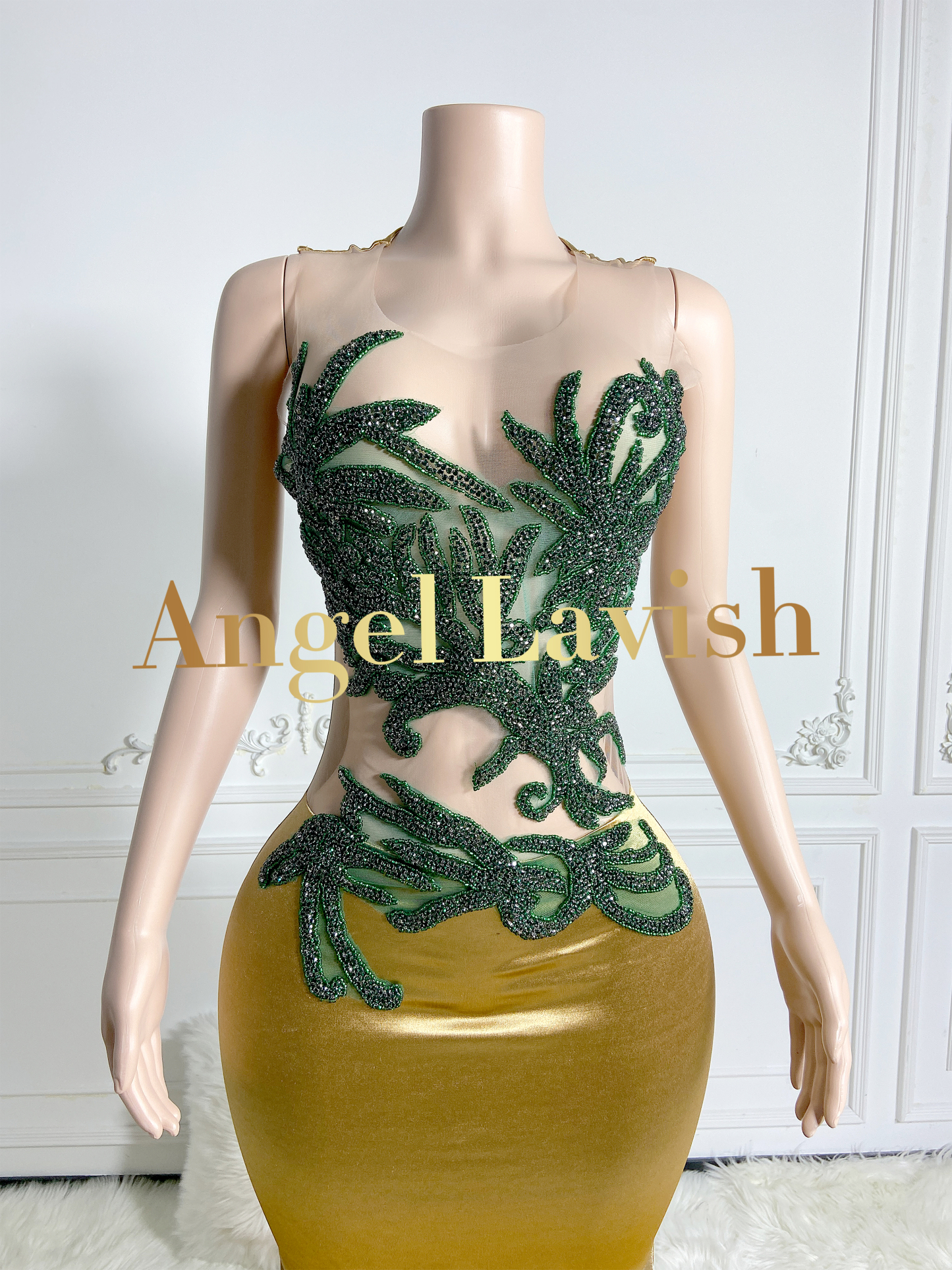Golden Gowns TH24060902