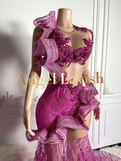 Rose Red Gowns TH24071704