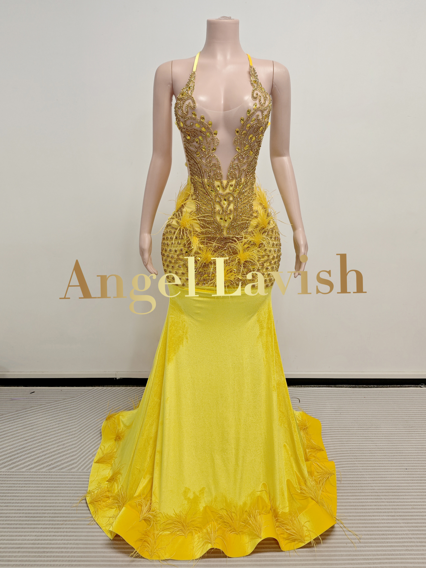 TH24092404 Yellow Gold