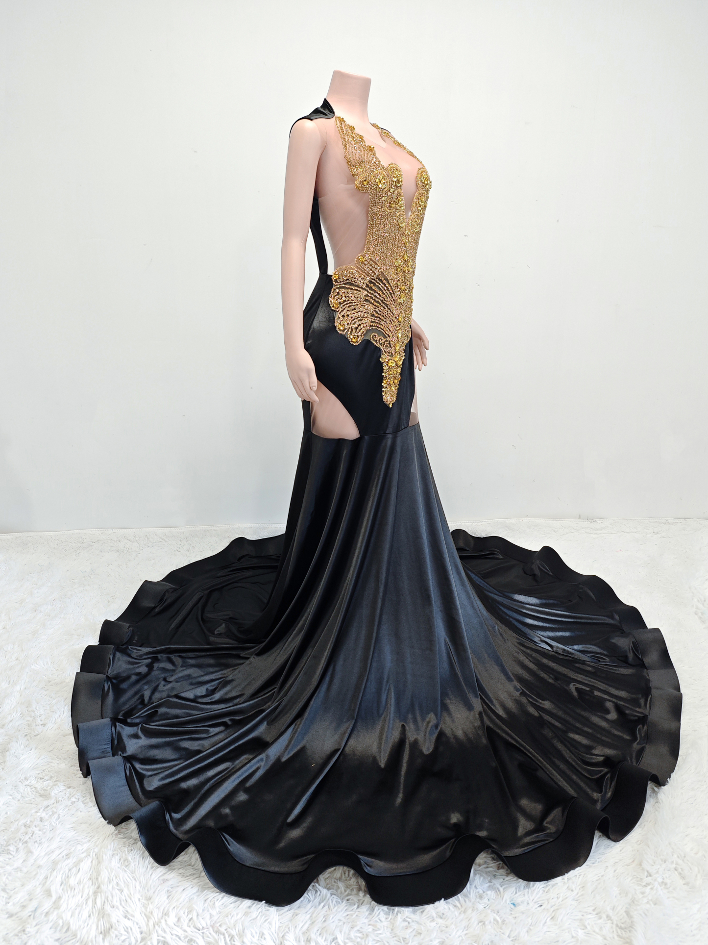Black Gowns TH250116010