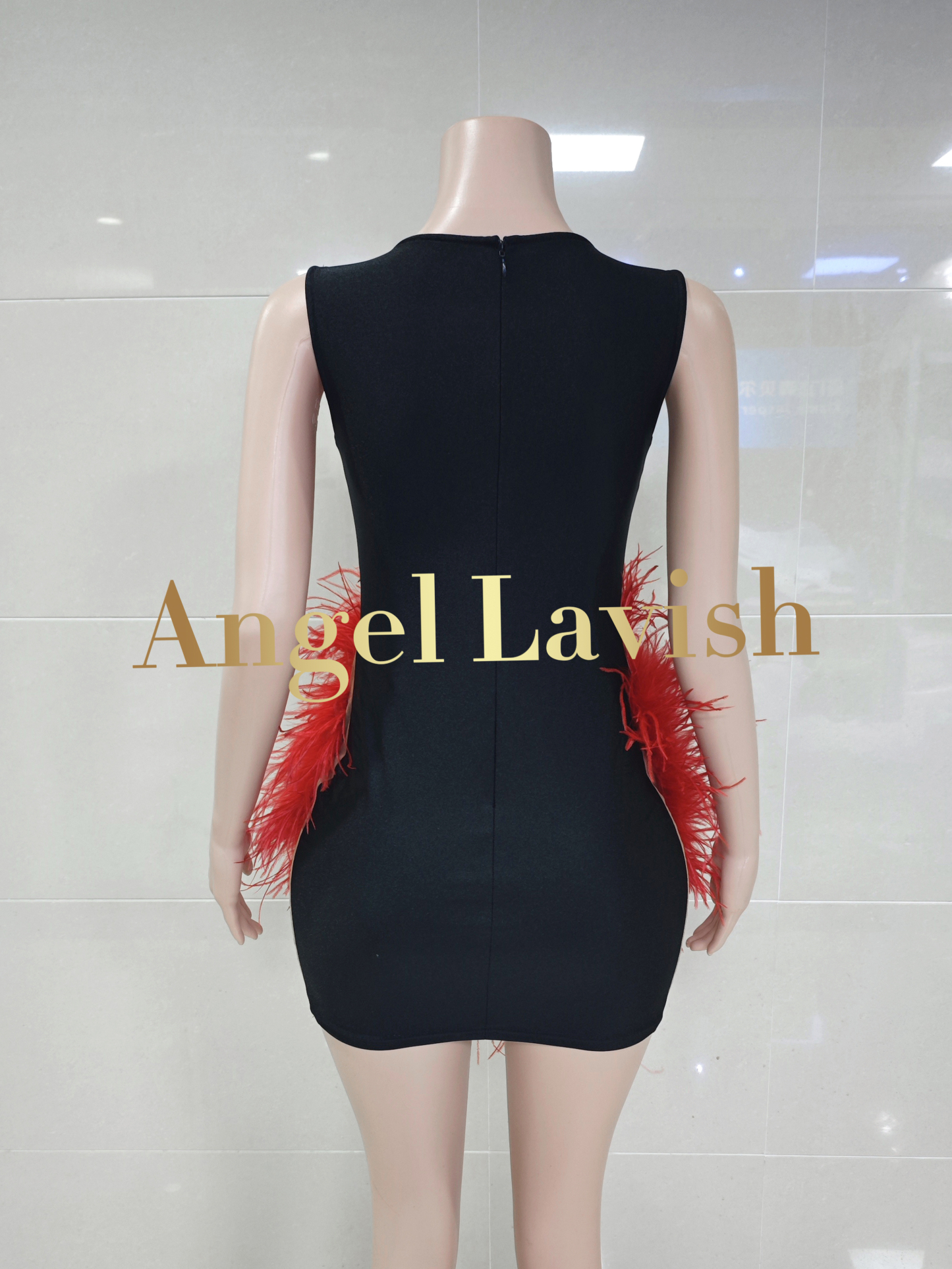 TH25121920 Red Black