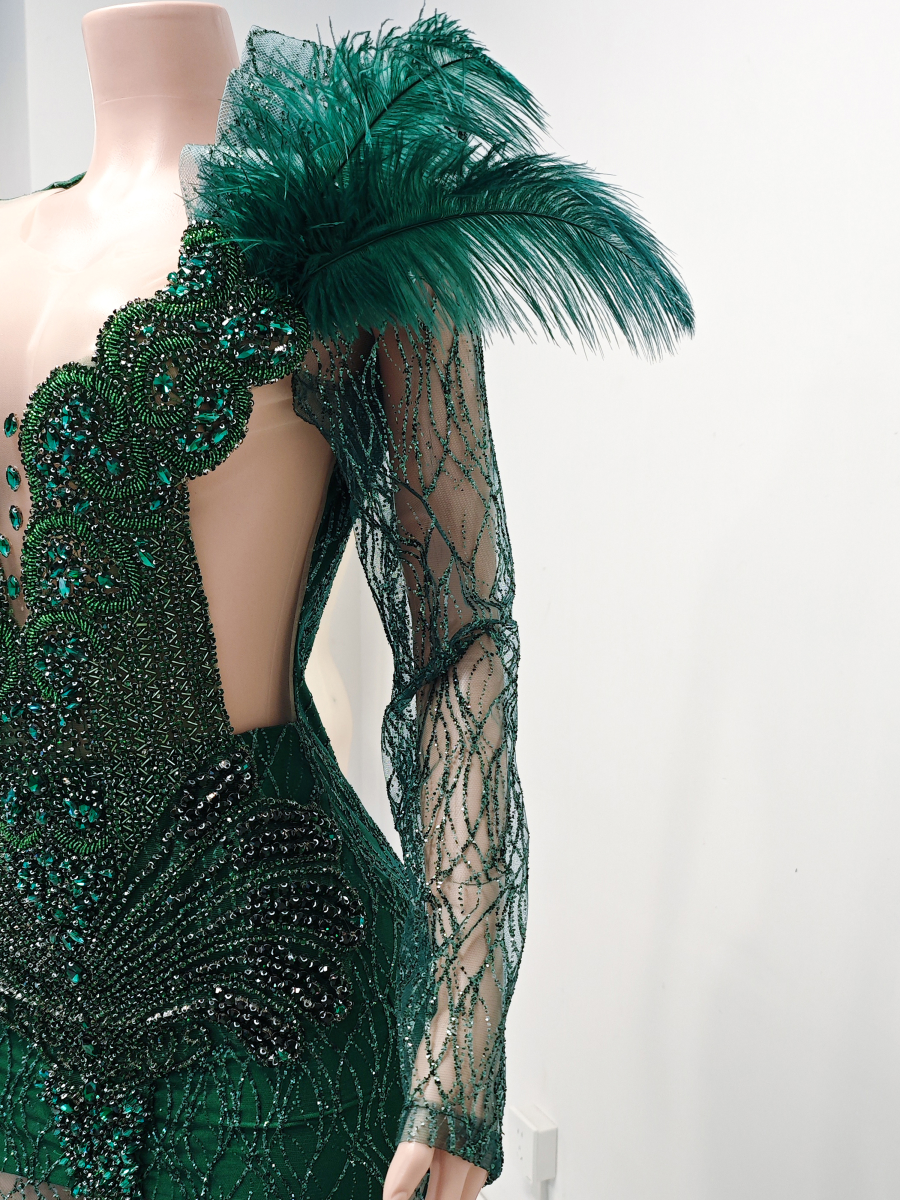 Green Gowns THG2407003