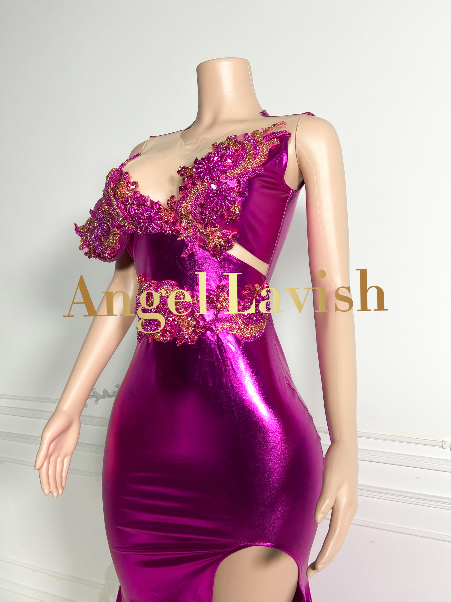 Rose Red Gowns THM2405057