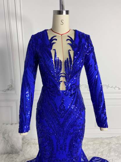 Blue Round Neck Gowns