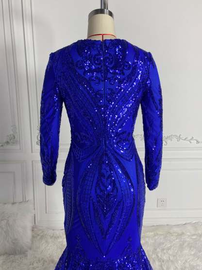 Blue Round Neck Gowns