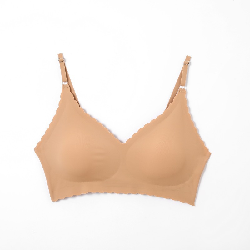 Triumph💥AMOURETTE CHARM DELIGHT — kup 1, a otrzymasz 2 gratis