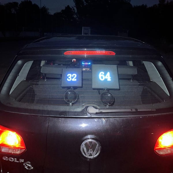🛒 Afișaj inteligent al vehiculului